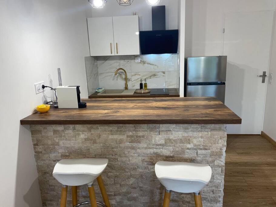 Appartement Residence Vacances Amandier Arles Zewnętrze zdjęcie