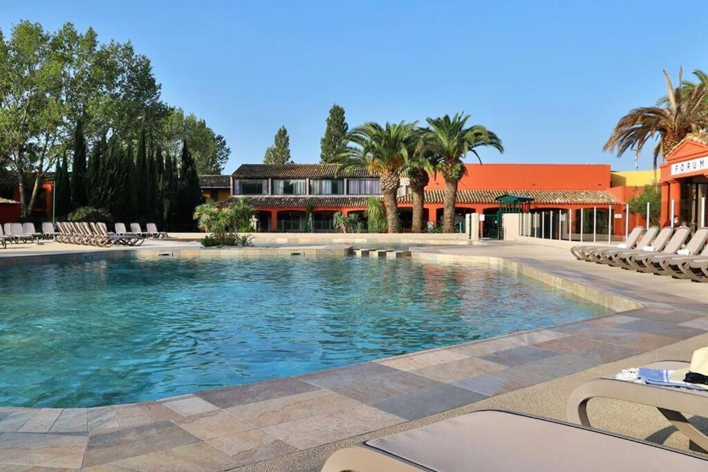Appartement Residence Vacances Amandier Arles Zewnętrze zdjęcie